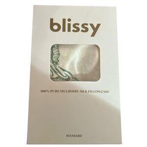 Blissy- Katie Kime Silk Pillowcase with Green Design (NIB)